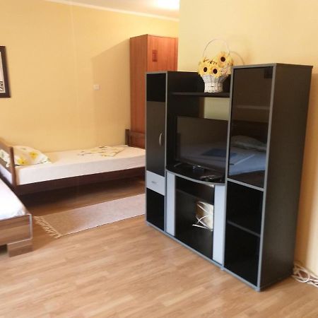 Apartment Davidovic Тиват Экстерьер фото
